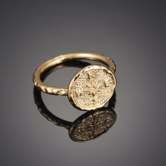 NWOT Gold Compass Ring - Picture 2 of 9